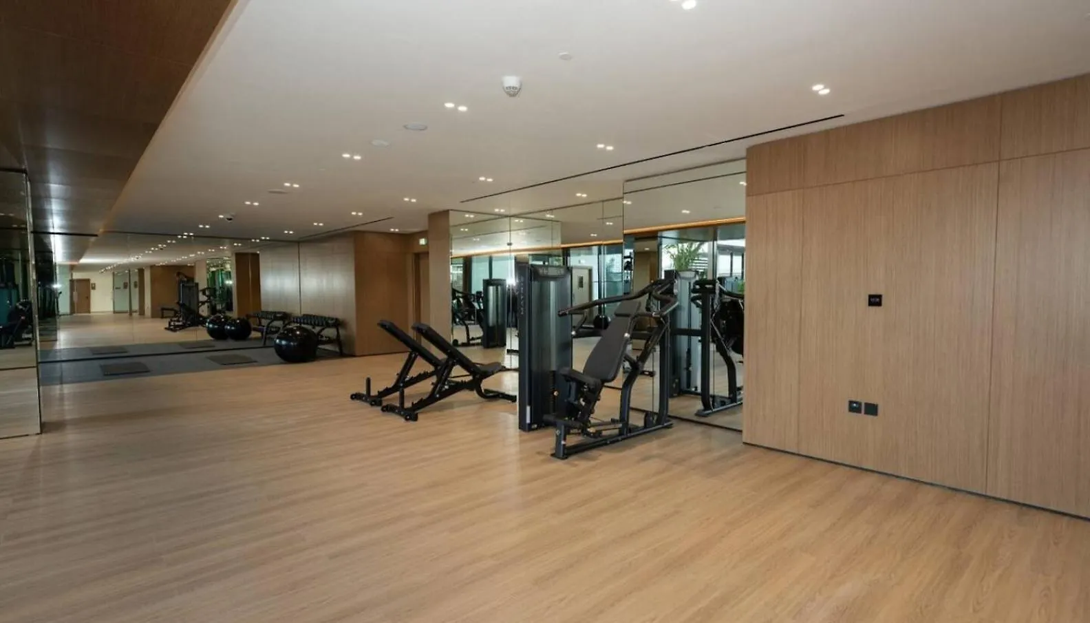 Monochrome Retreat Sleek B&W-Grey 1Br In Jvc! Apartment Dubai